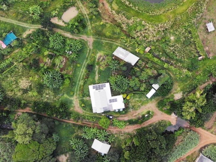 Le Chalet, La Petite Ferme Vieux Grand Port Eksteriør billede